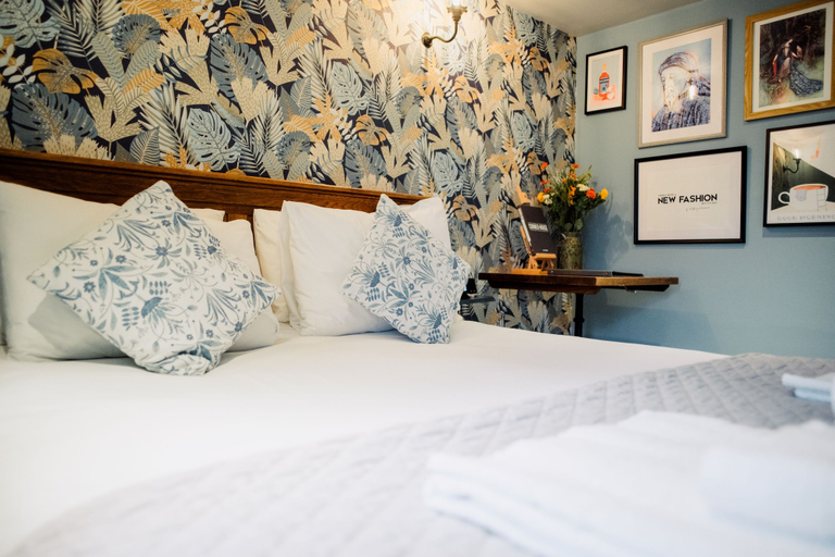 Bedroom 2, Host Stay Queen s Corner, Kent