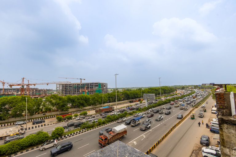Parking, The Lohias Premium - Delhi IGI Airport, Delhi
