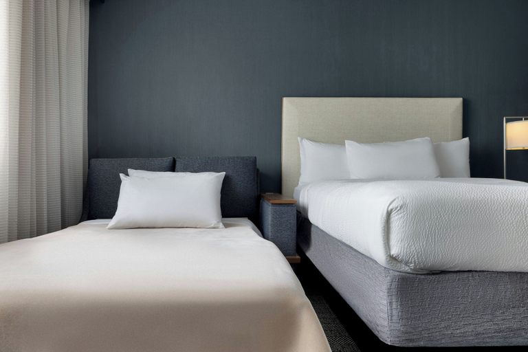 Bedroom 3, Courtyard by Marriott Republic Aprt Long Island/Farmingdale, Suffolk