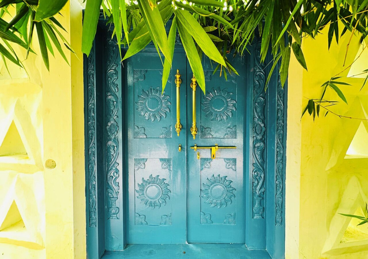Exterior detail, Vanasiri Resort by Travent Mug, Ramanagara