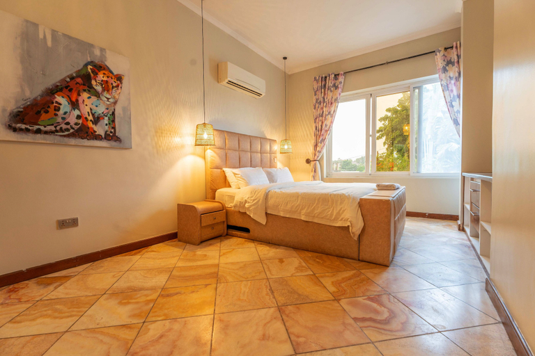 Room 4, MG Hotel Apartments, Kinondoni