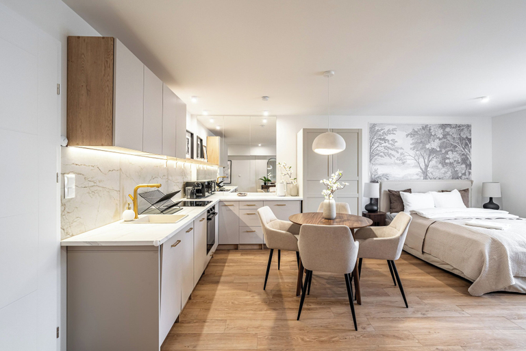 Private kitchenette 5, RentPlanet - Apartamenty Dyrekcyjna, Będzin