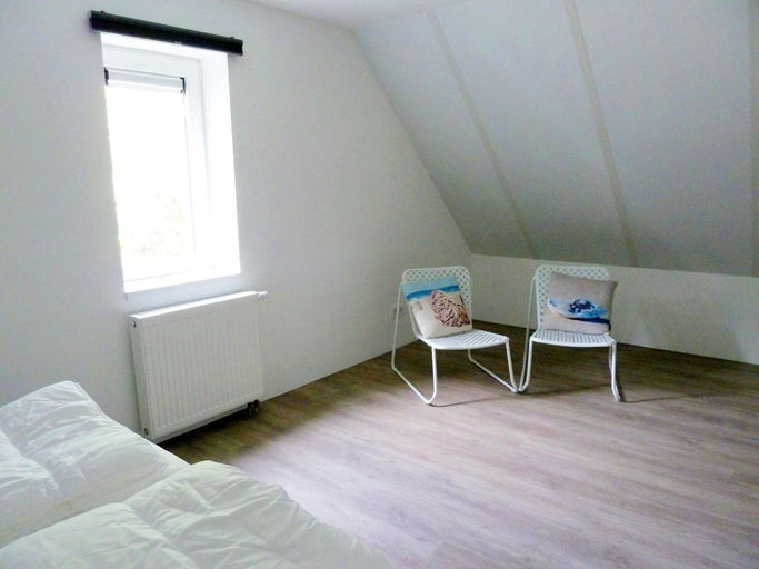 Room 2, Park Retreat With Fireplace, Veere