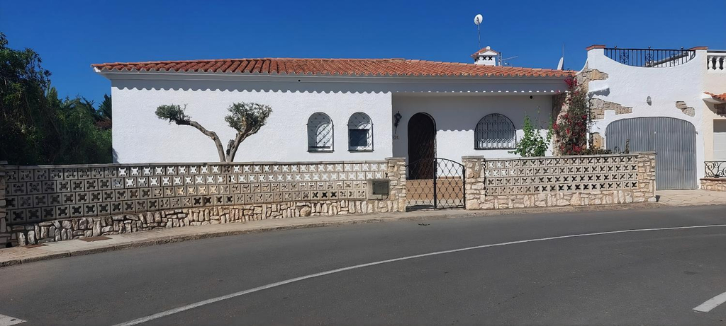 Others 3, Villa Gregal, Tarragona