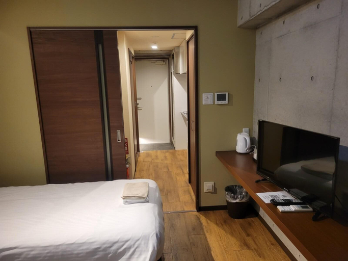 Room 4, New Normal Hotel in NAHA WAKASA, Naha