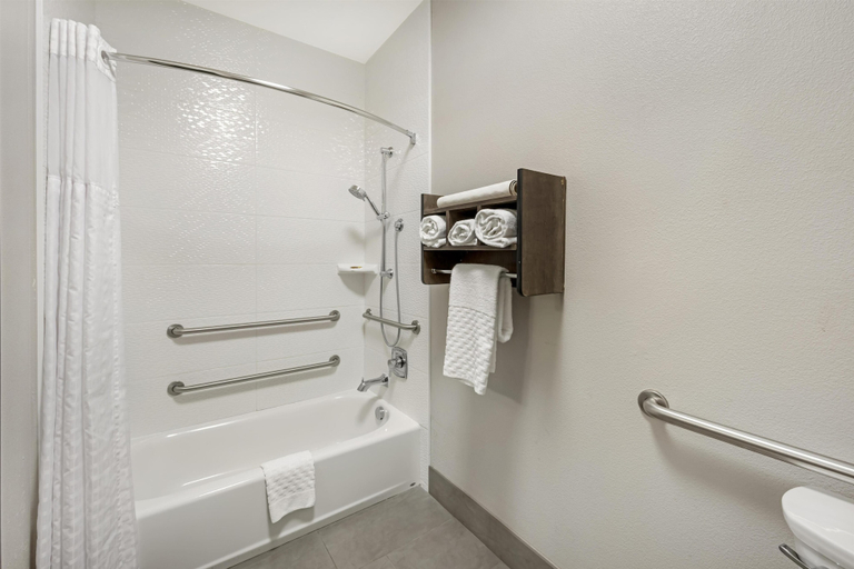 Bathroom 4, Best Western Plus Spokane North, Spokane