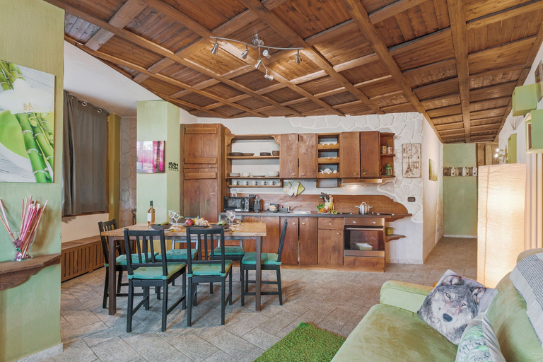 Living area 2, Appartamento My Home, Torino