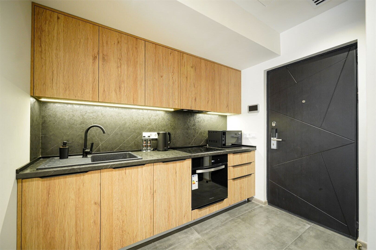 Others 5, Hayasa Apartments, Yerevan