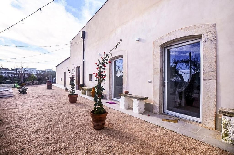 Exterior & Views, Masseria Casino Ciomme, Bari