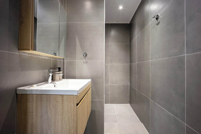 Bathroom 3, Stylish Studio l Balcony l No Elevator, Attica