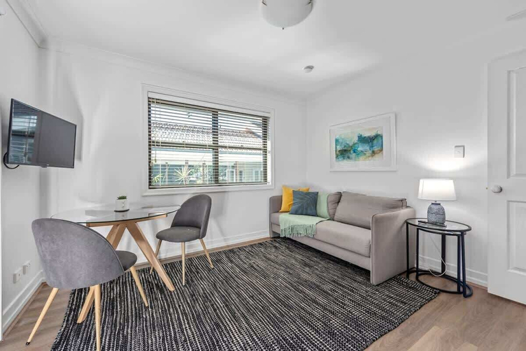 Interior 5, Noble House~2 Bed/1bath/1car~parklands + Transport, Wilston