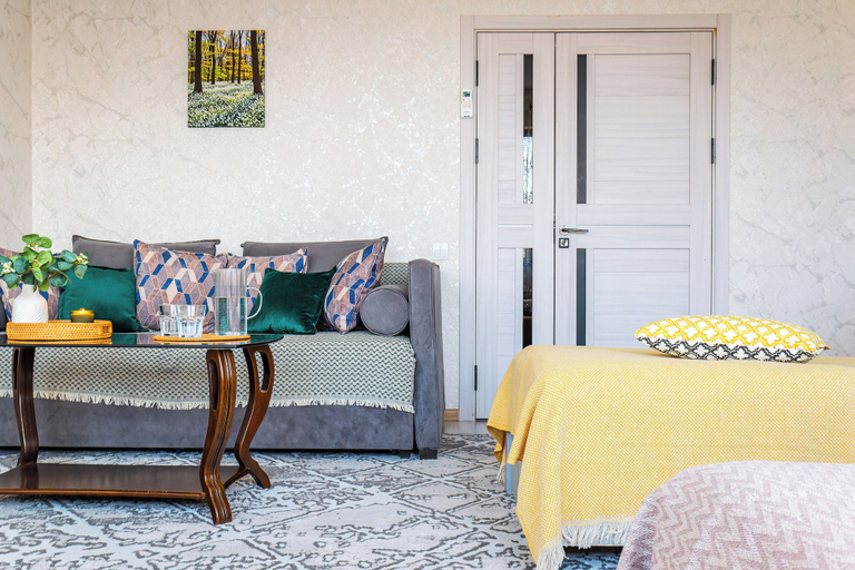 Room 4, Chaqar 235, Tashkent City