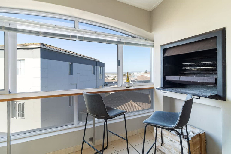 Room 3, Yzer Drift Beach Escape 2 Bed 2 Bath, West Coast