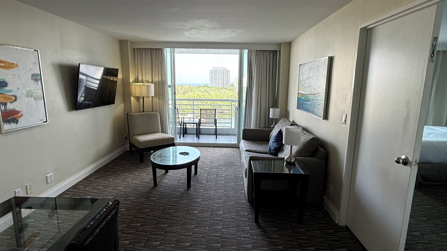 Living area 2, Atlantic Ocean Sunrise Suite Unit 820, Broward