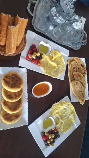 Breakfast meal 2, villa moderne au centre de Rabat, Rabat