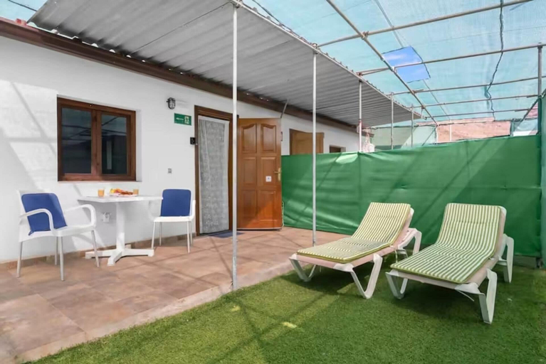 Outdoor dining 5, Country Studio Near Fataga, Las Palmas