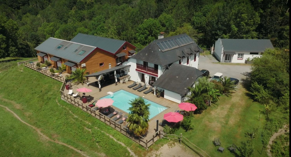 Exterior & Views, ETCHE ARGUINIA CHAMBRES HOTES et SPA, Pyrénées-Atlantiques