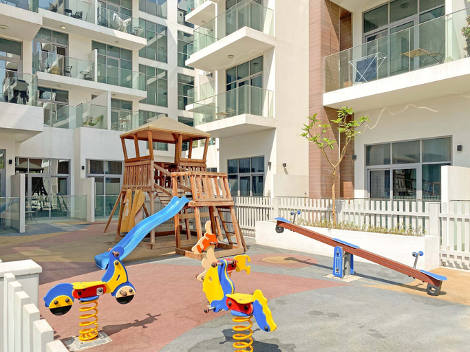 Room 5, Silkhaus 1bdr Holiday Vibes Brand New in JVC, Dubai