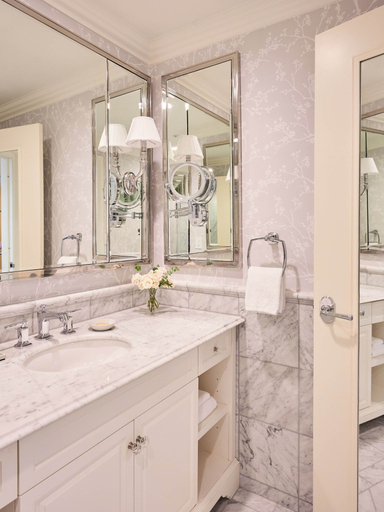 Bathroom 5, The Charleston Place, Charleston