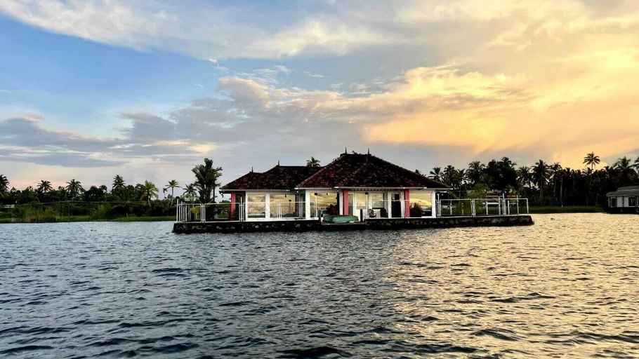 Exterior, MIRAS PMC Lakeshore Resort, Alappuzha