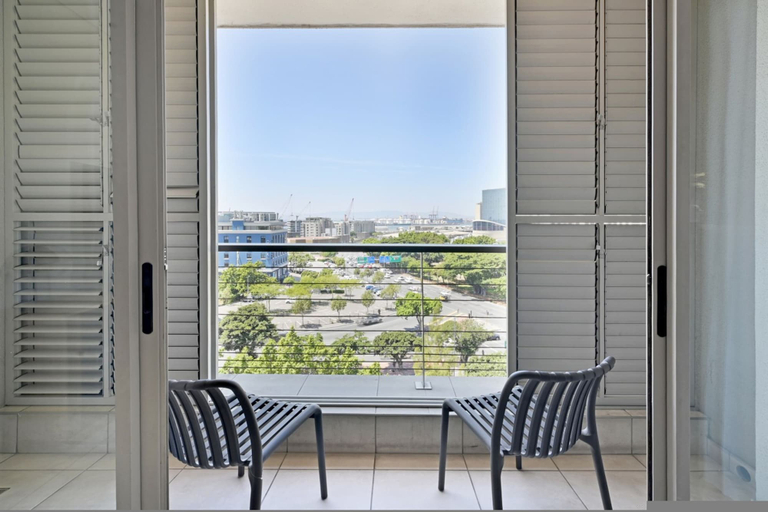 Room 5, 5th Floor - Spacious One Bed De Waterkant, City of Cape Town