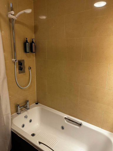 Bathroom 2, Parnell District Apartments, Dublin