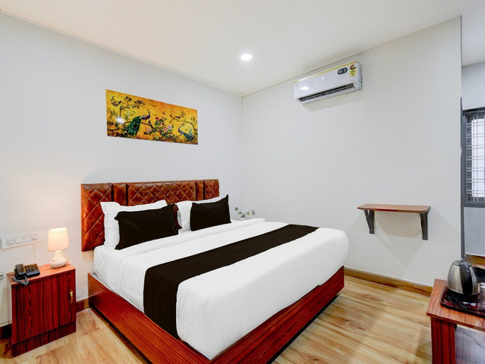 Room 4, Deluxe Vanasthalipuram Deer National Park, Ranga Reddy