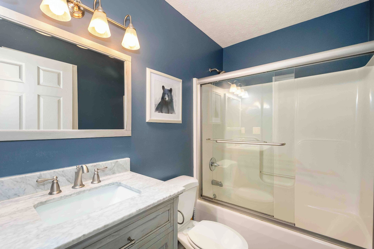 Bathroom 4, Light My Fire by Taylor Made Deep Creek, Garrett