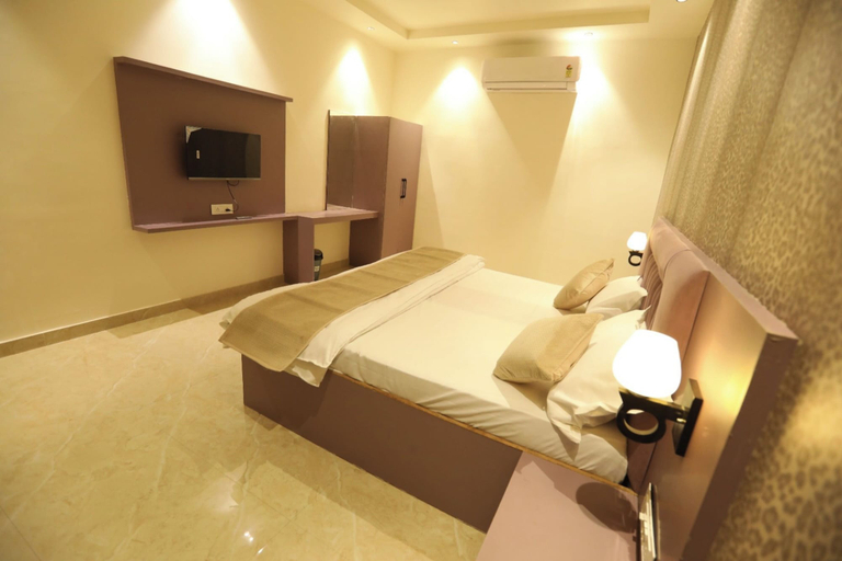 Room 2, Nature Stay A Luxury Farm, Ajmer