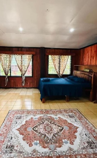 Room 2, White Sandy Beach Resort, Ba