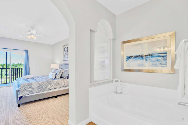 Interior 2, Upstay Disney Area Condo w Pool Pet Friendly, Orange