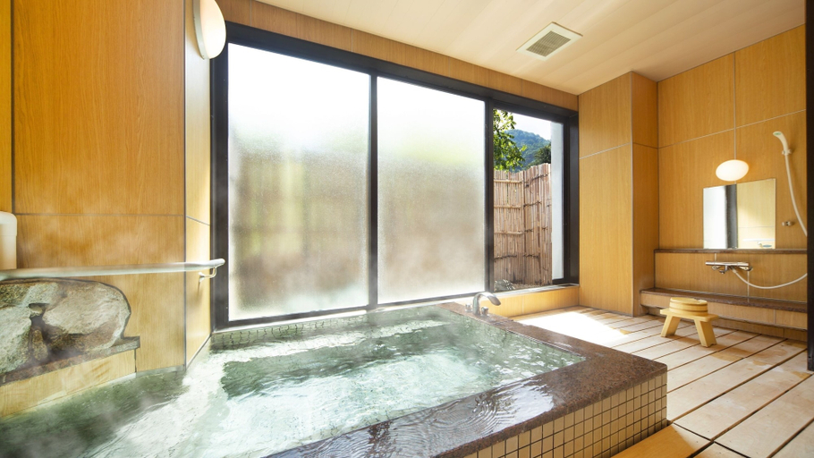 Bathroom 4, Ooedo Onsen Monogatari Unazuki Grand Hotel, Kurobe