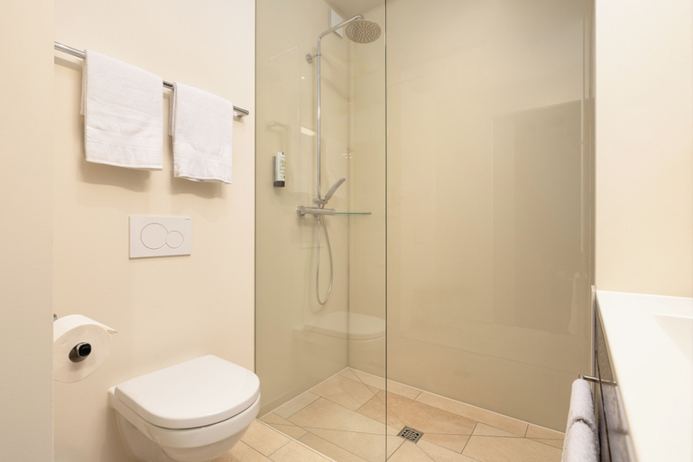 Bathroom 4, b_smart hotel Widnau, Rheintal