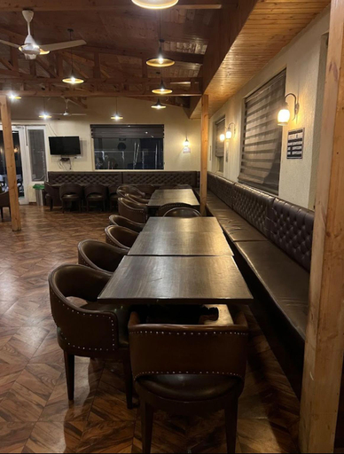 Food & Drinks 4, Shashwat Grand Valley, Dehradun