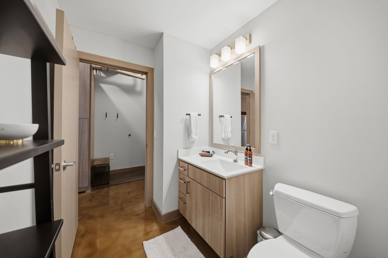 Bathroom 3, Sable 307 - One Bedroom, Hennepin