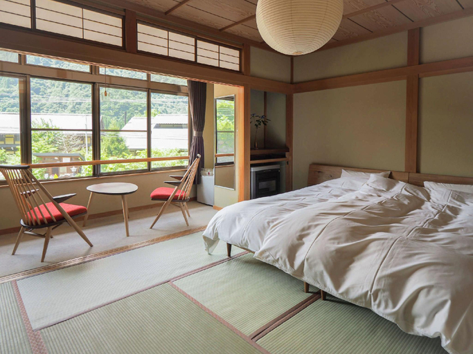 Others 3, Hanagokoro Banki, Takayama