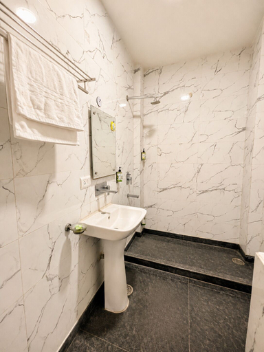 Bathroom, The Milford Noida, Gautam Buddha Nagar