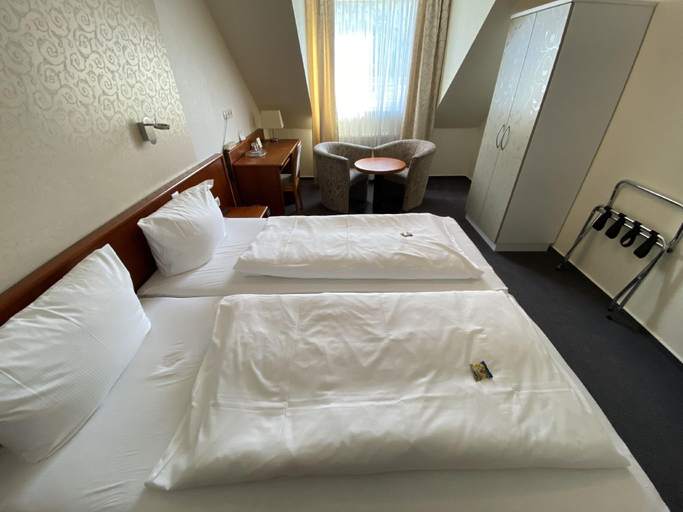 Bedroom 2, Parkhotel Bad Ems, Rhein-Lahn-Kreis