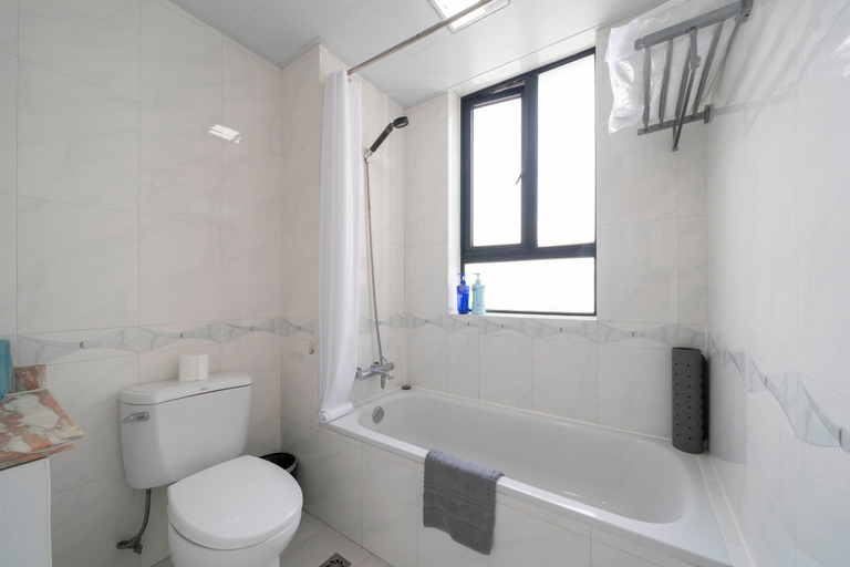Bathroom 3, Tyms 2BR 1BA Luxury Serviced Apartment, Shanghai