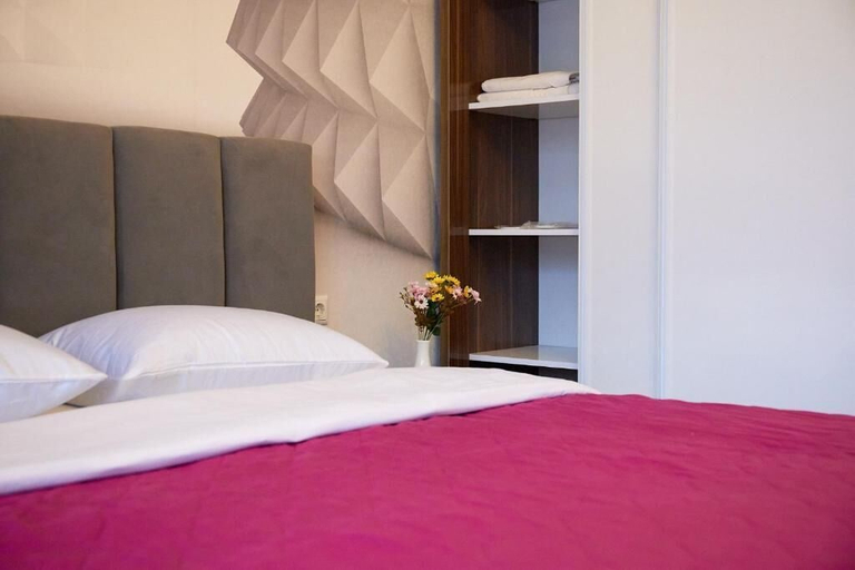 Bedroom 2, Hotel Lord, Batumi