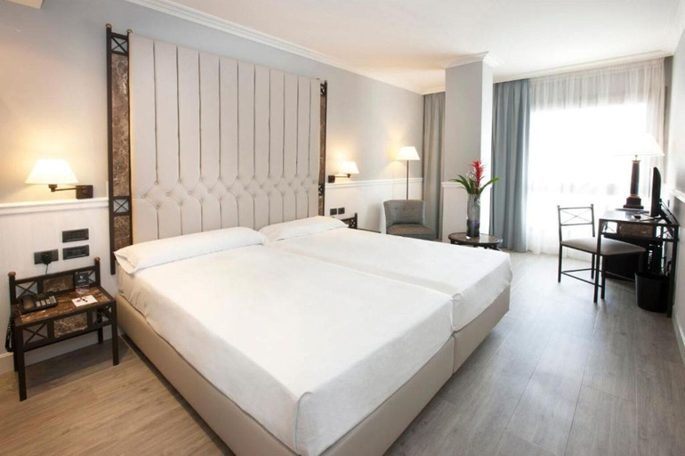 Room 5, Hotel Ini, Madrid