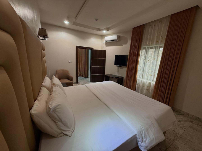 Room 5, Boveeri Pavilion & Suites, Eket