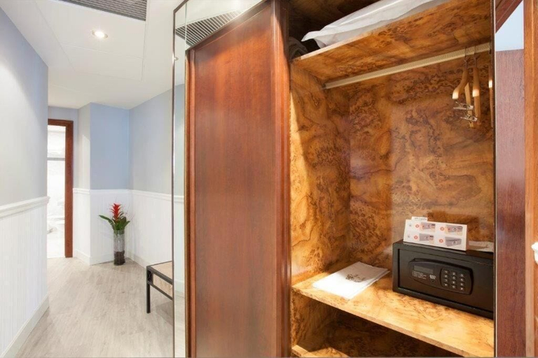 Interior 4, Hotel Ini, Madrid