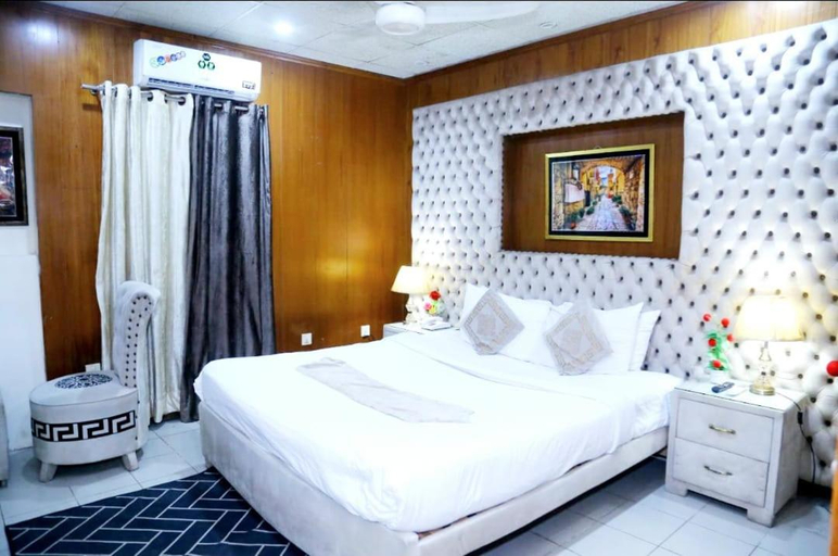 Others 4, Palm East Hotel, Lahore
