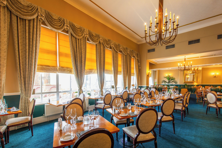 Food & Drinks 5, The Royal Hotel, North Yorkshire
