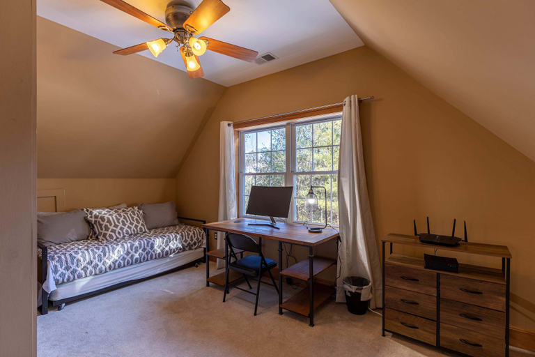 Interior 3, Lazy Bear Inn, Watauga