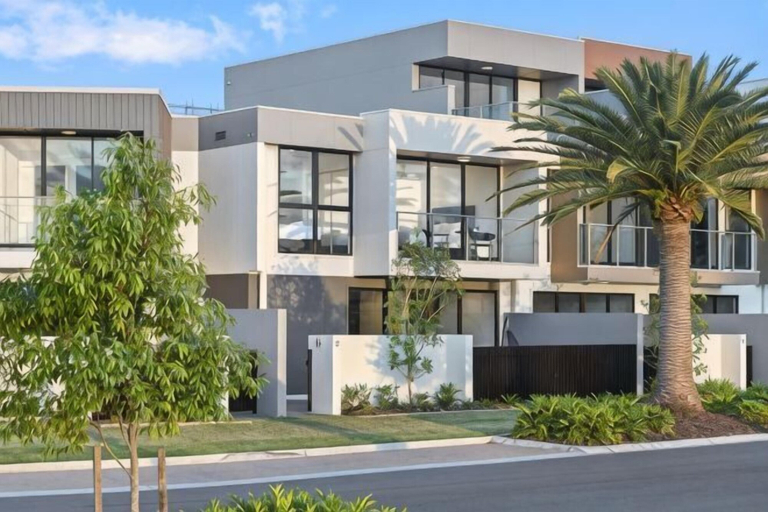Exterior & Views 2, The Residences at the Peninsula, Gold Coast