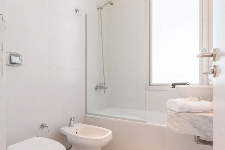 Bathroom 4, MOT Paunero, Distrito Federal