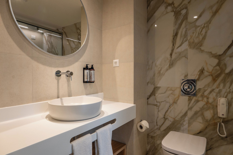 Bathroom 5, Iberostar Waves Creta Panorama & Mare, Crete