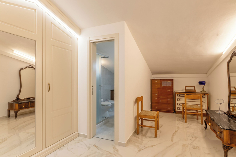 Interior 4, Villa Falcone - Happy Rentals, Catania